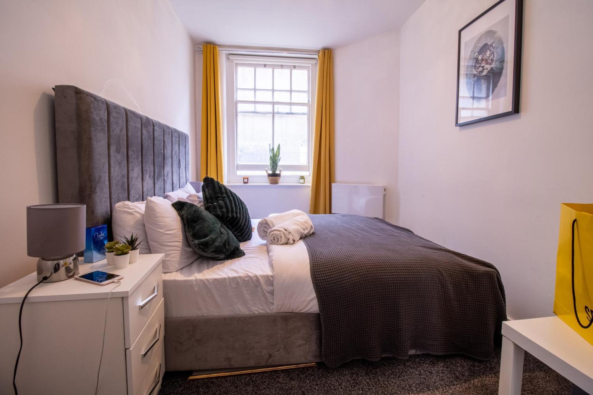 Chic Urban Retreat 1 Bedroom Gem In Covent Garden Londra Esterno foto