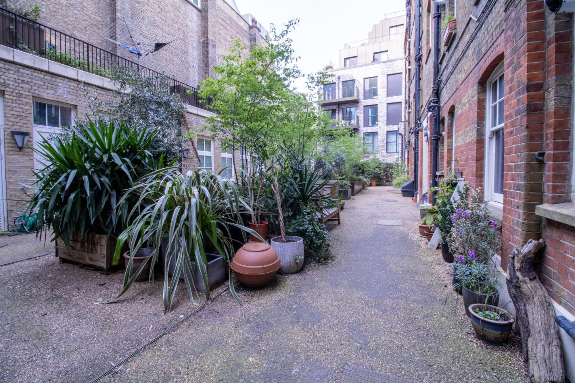Chic Urban Retreat 1 Bedroom Gem In Covent Garden Londra Esterno foto